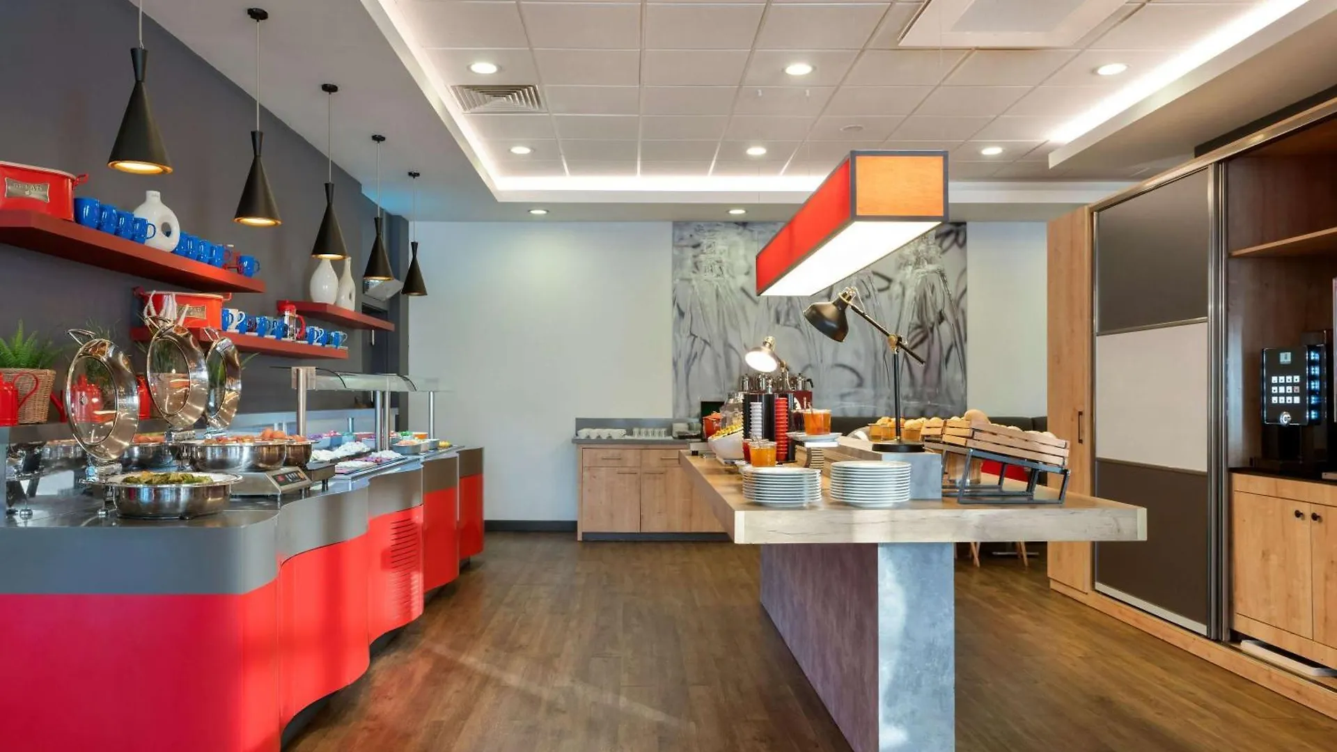 Ibis Ankara Airport Hotel 3*,